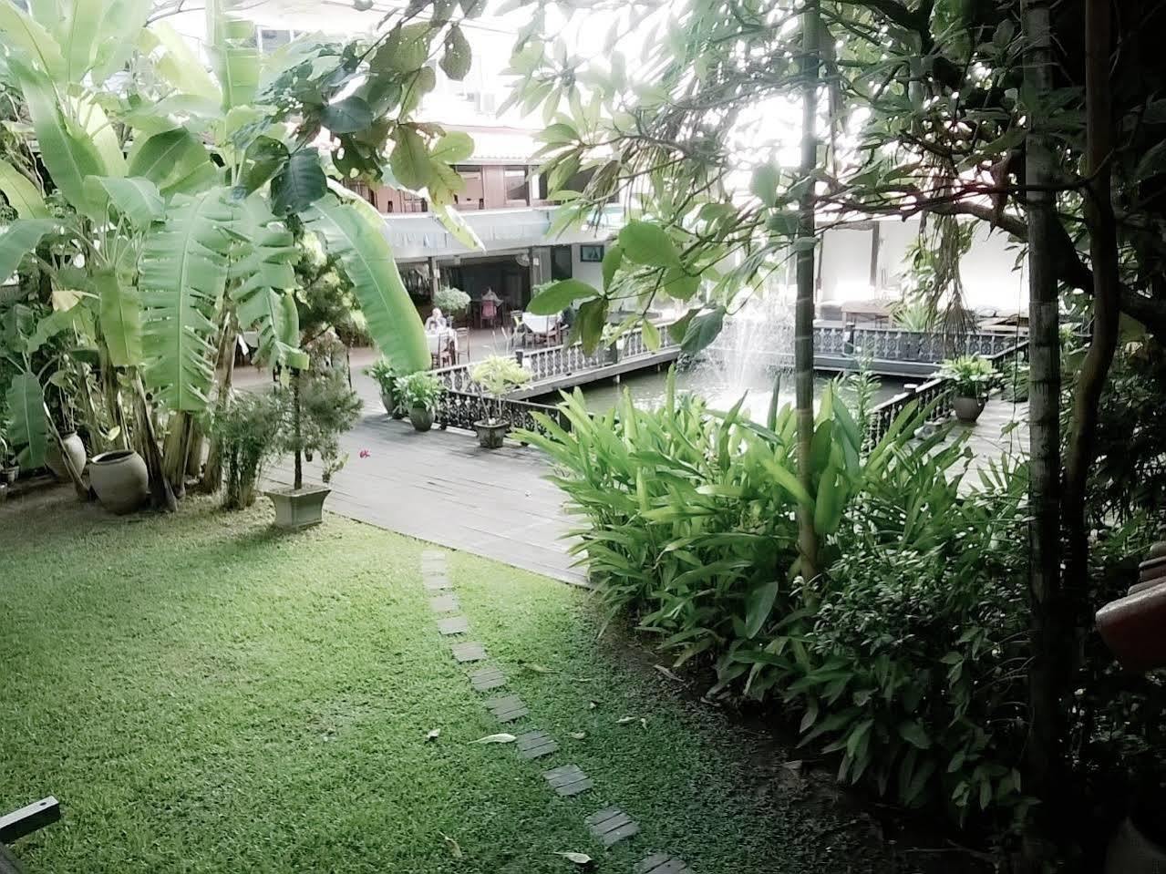 Lao Hotel Vientiane Bagian luar foto